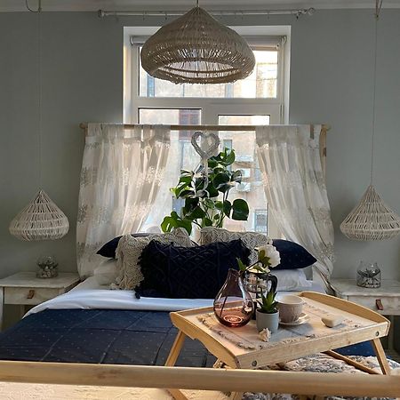 Pristine 1Br Apt In City Center W/ Patio And Parking Rīga Exterior foto