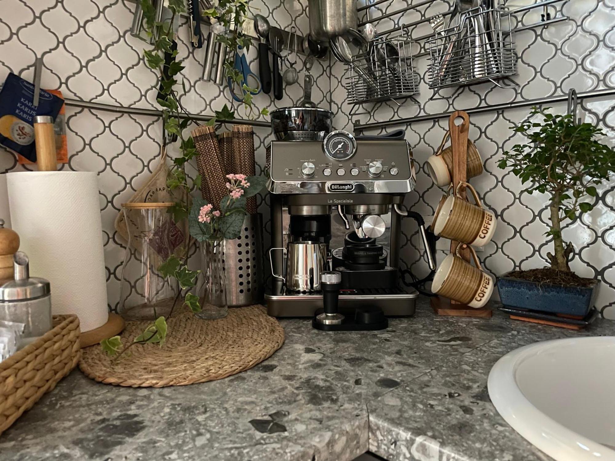 Pristine 1Br Apt In City Center W/ Patio And Parking Rīga Exterior foto