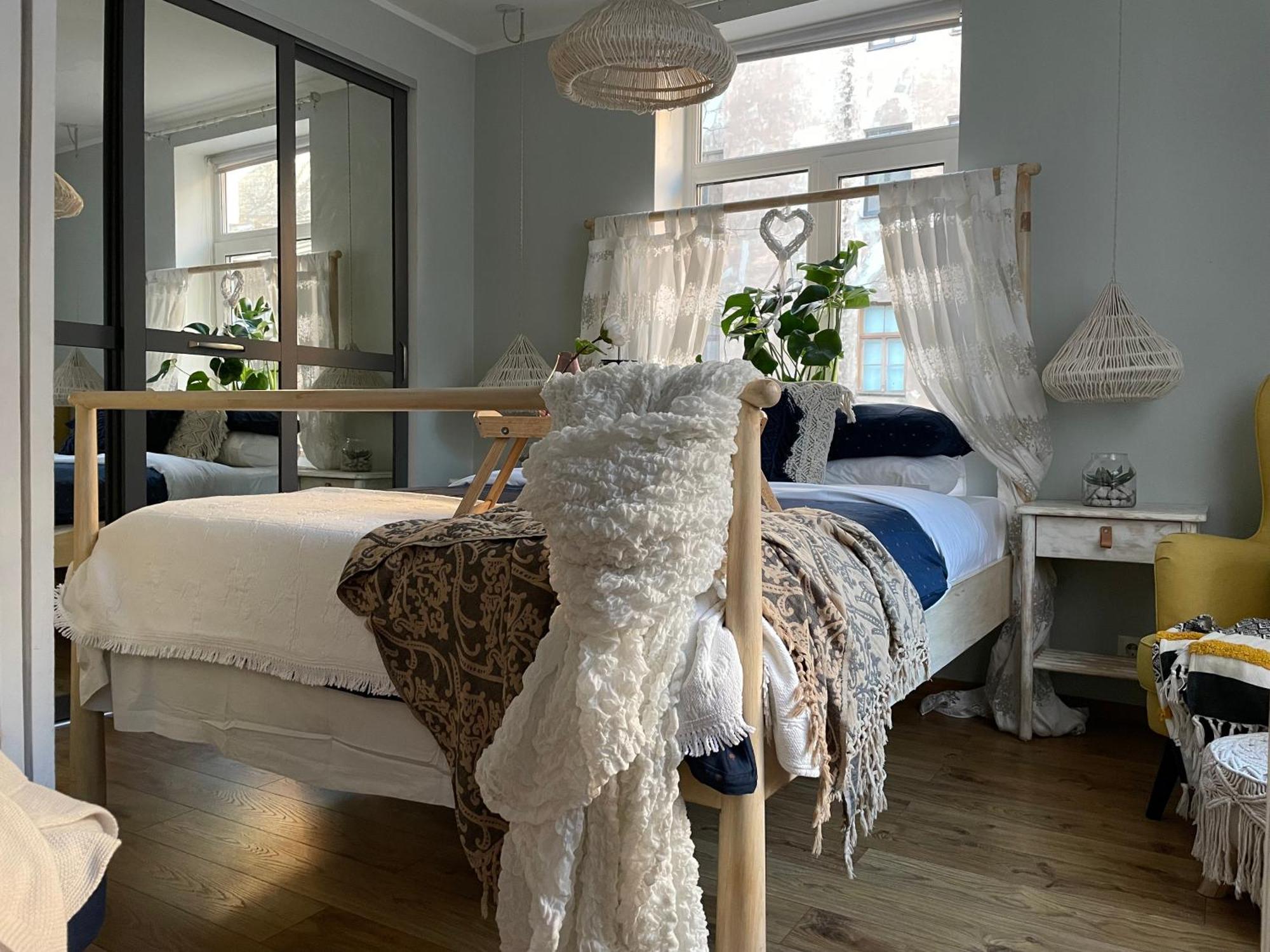 Pristine 1Br Apt In City Center W/ Patio And Parking Rīga Exterior foto